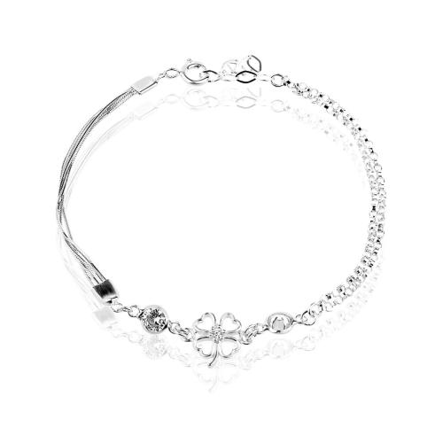 Bracciale in argento con quadrifoglio e zirconi