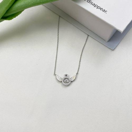 Collana in argento "Ali d'amore"